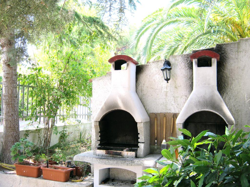 Villa Antonio Calderisi เวียสเต ภายนอก รูปภาพ