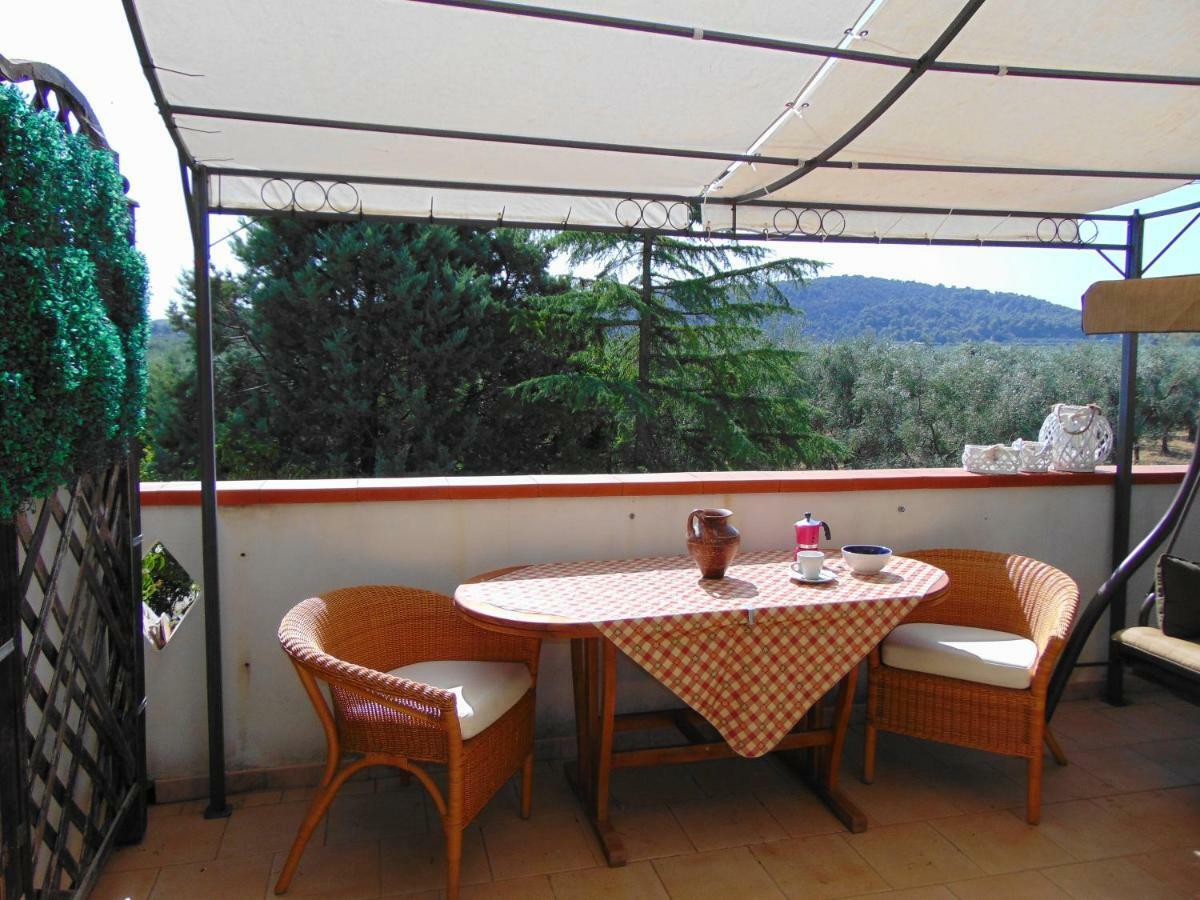 Villa Antonio Calderisi เวียสเต ภายนอก รูปภาพ