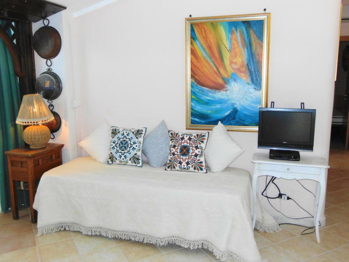 Villa Antonio Calderisi เวียสเต ภายนอก รูปภาพ